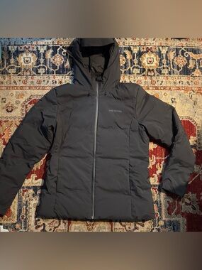 Patagonia Goosedown Hooded Jacket Women’s Size Medium Black Rare